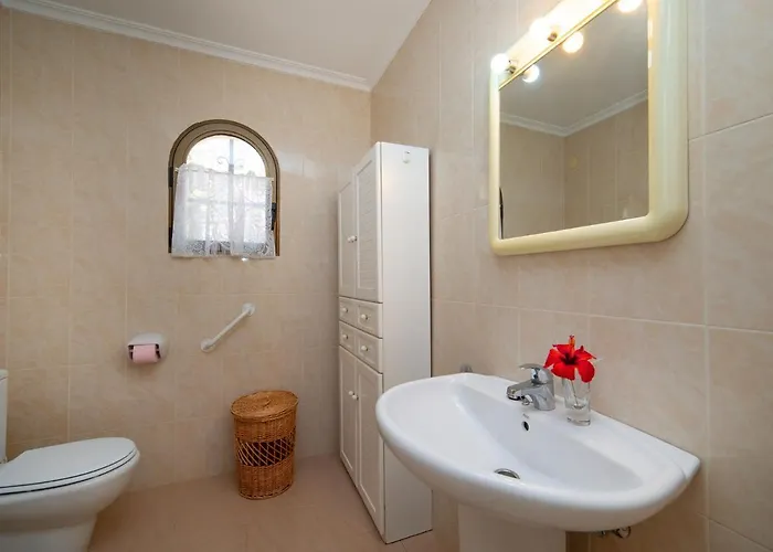 Holiday home Leon By Interhome Calpe